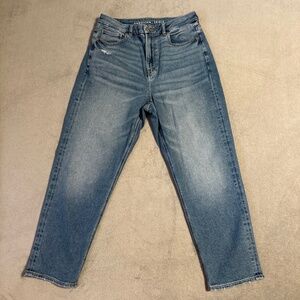 AE American Eagle Curvy Mom Jean Distressed Grunge women jeans Size 8 Short